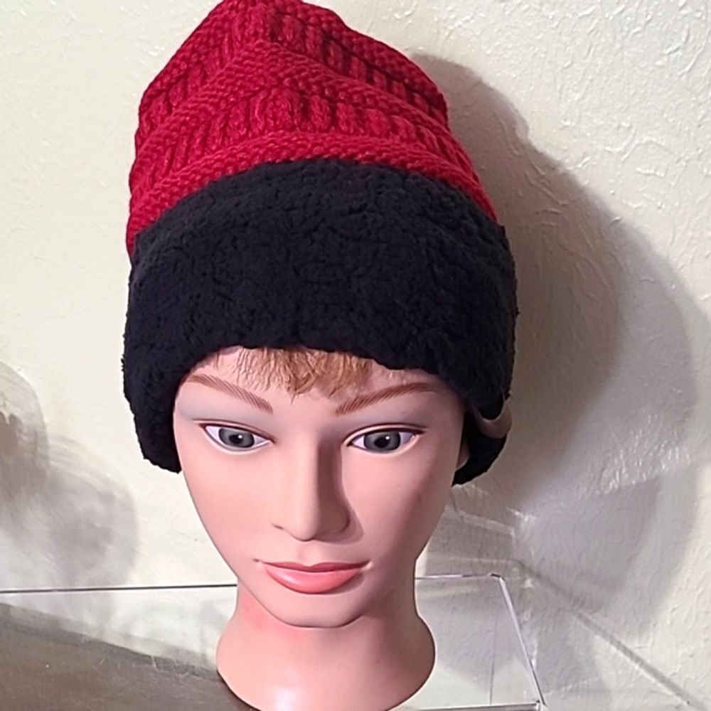 Heimish Red & Black Beanie, NWOT